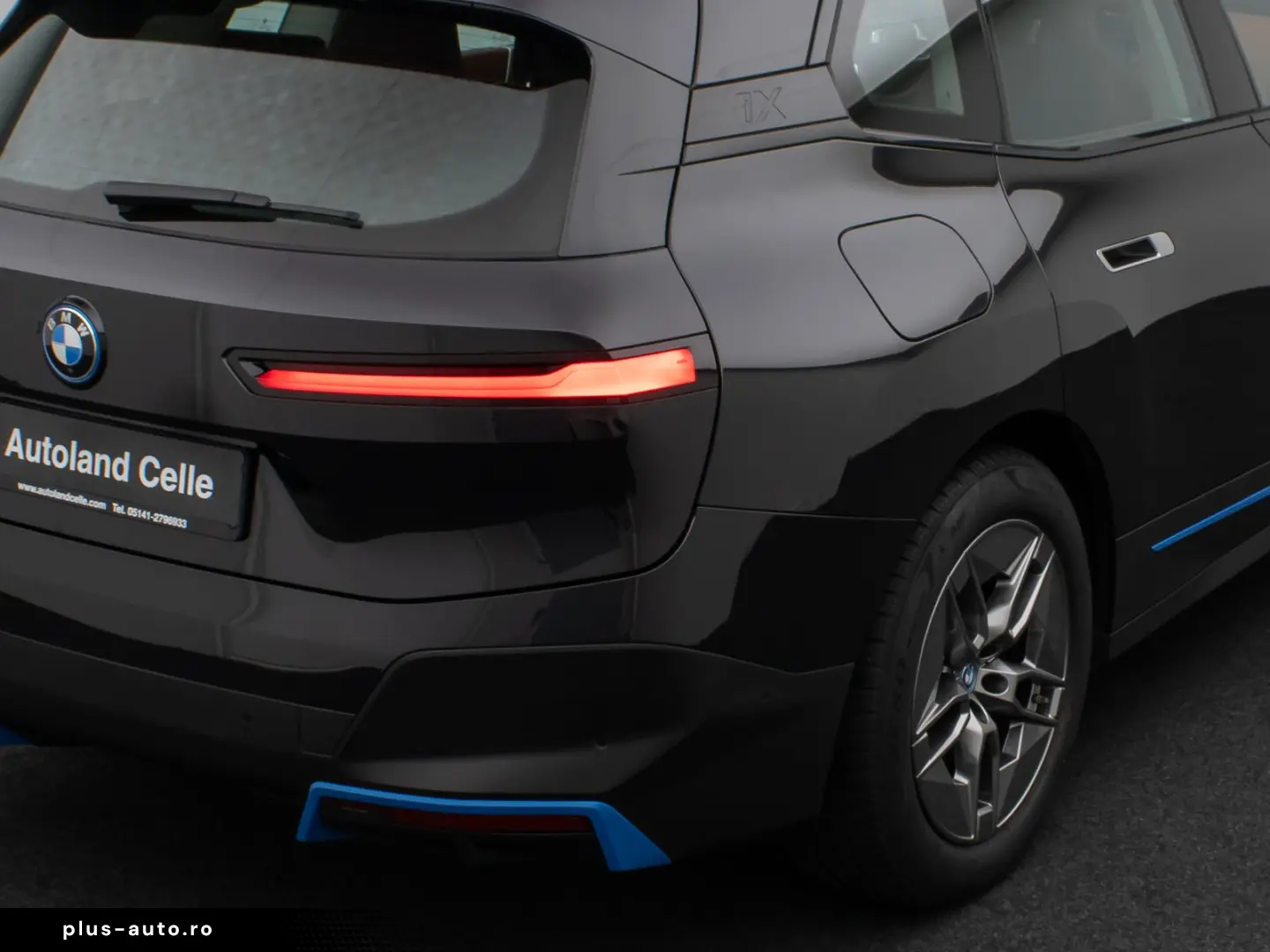 BMW iX xD50 360 H K DAB ACC SoftCl Komfort 21Zoll