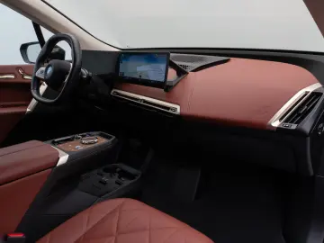 BMW iX xD50 360 H K DAB ACC SoftCl Komfort 21Zoll