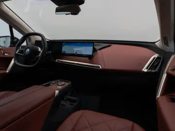 BMW iX xD50 360 H K DAB ACC SoftCl Komfort 21Zoll