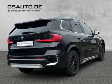 BMW iX1 xDrive30 PANO ACC 360 LederSportstz HUD H&K