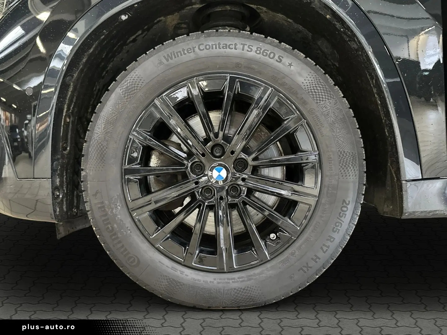 BMW iX1 xDrive30 PANO ACC 360 LederSportstz HUD H&K
