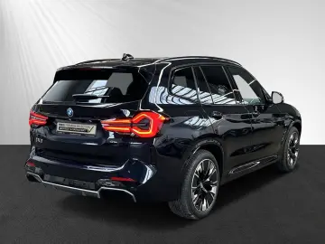 BMW iX3 M Sport Harman Kardon Panorama AHK Head-Up