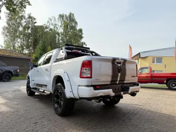 DODGE V8 OFFROAD LIFT BÜGEL LED 4X4 NAVI AHK GARANTIE