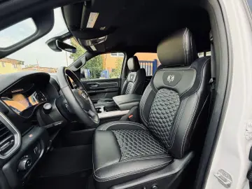 DODGE V8 OFFROAD LIFT BÜGEL LED 4X4 NAVI AHK GARANTIE