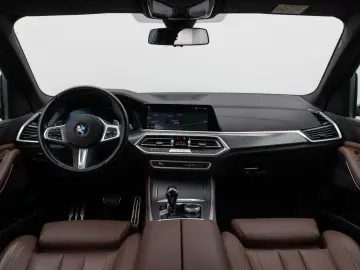 BMW X5 xD30d M Sport Kamera HUD DAB HiFi AHK Alarm