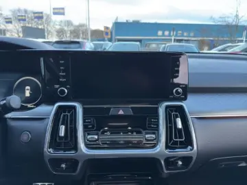 KIA Sorento 4WD 2.2 CRDi Spirit Premium NAVI LEDER L