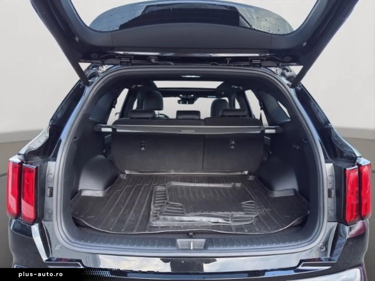 KIA Sorento 4WD 2.2 CRDi Spirit Premium NAVI LEDER L