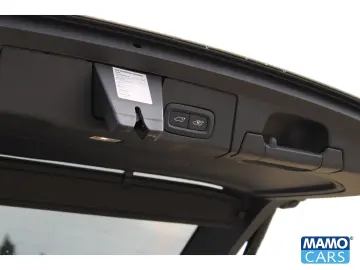 VOLVO XC60 T8 AWD Plus Bright Recharge 360CAM ACC PANO