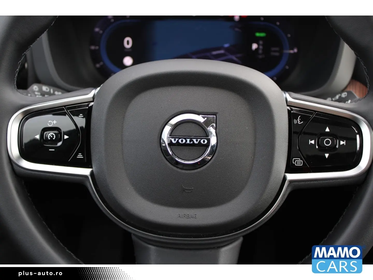 VOLVO XC60 T8 AWD Plus Bright Recharge 360CAM ACC PANO