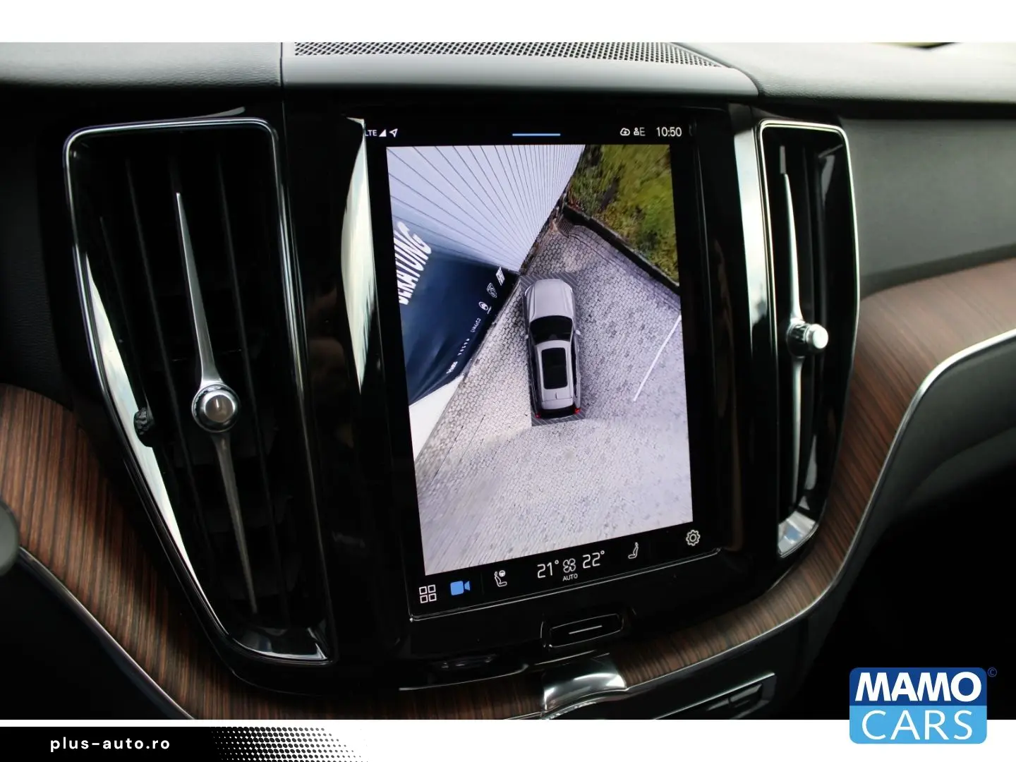 VOLVO XC60 T8 AWD Plus Bright Recharge 360CAM ACC PANO