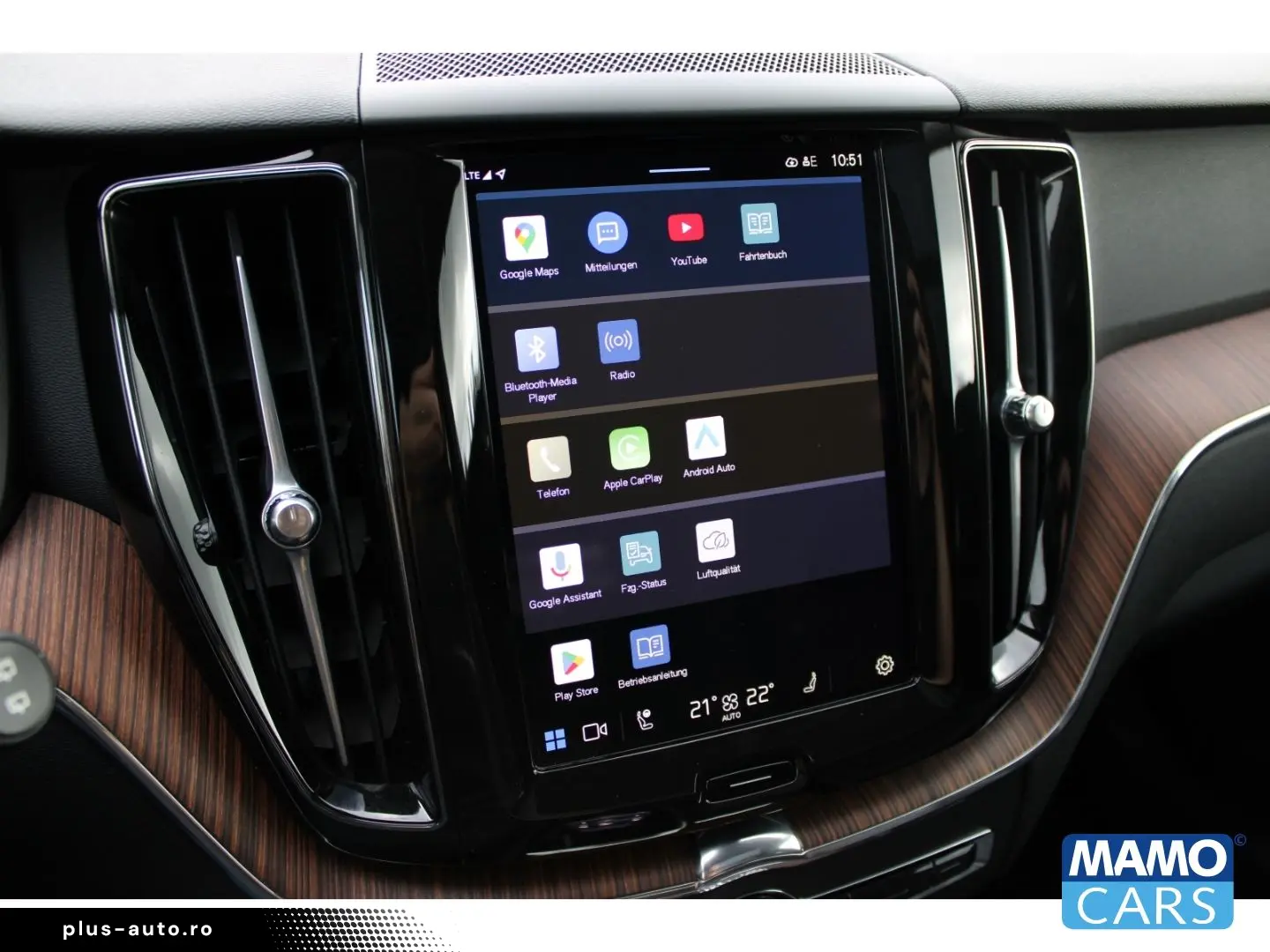 VOLVO XC60 T8 AWD Plus Bright Recharge 360CAM ACC PANO