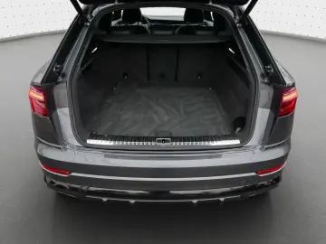 AUDI Q8 50 TDI quattro S line AHK HuD Air Pano 360