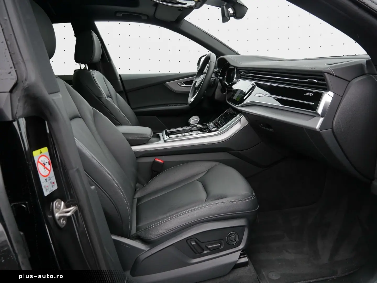 AUDI Q8 50 TDI qu. AHK Matrix Panorama Air HuD Sound