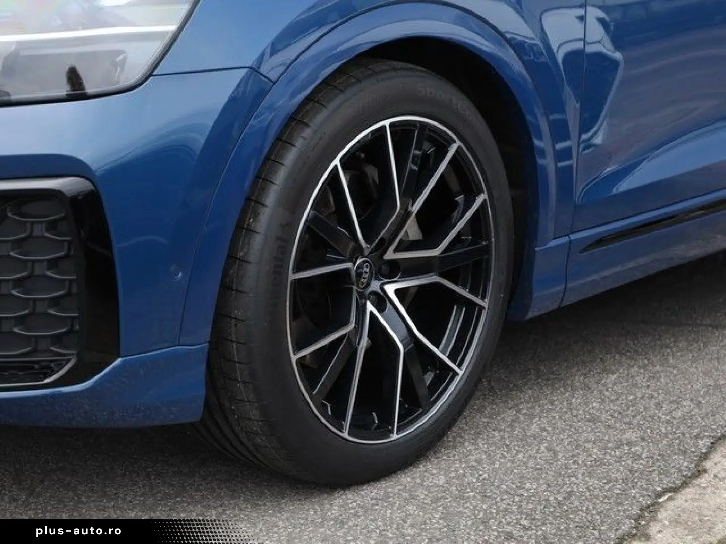 AUDI Q8 50 TDI quattro S line LM22 HD Matrix HuD AHK