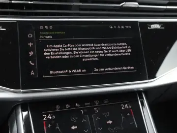 AUDI Q8 50 TDI quattro S line LM22 HD Matrix HuD AHK