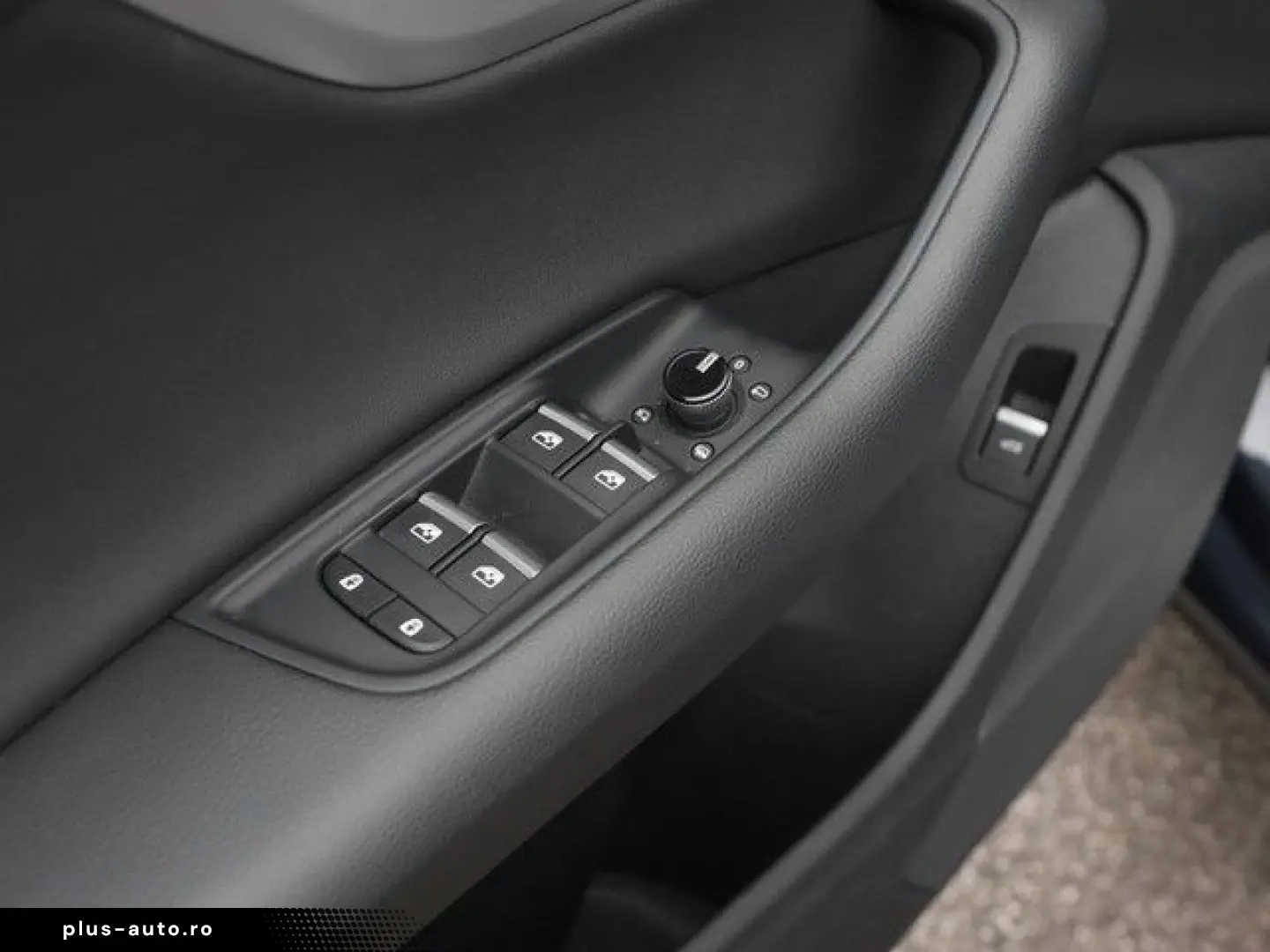 AUDI Q8 50 TDI quattro S line LM22 HD Matrix HuD AHK