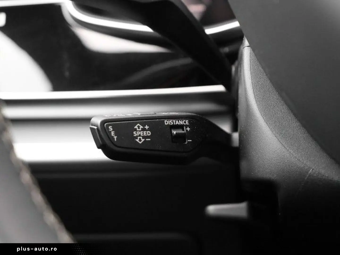 AUDI Q8 50 TDI quattro S line LM22 HD Matrix HuD AHK