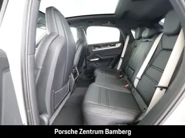 PORSCHE Cayenne E-Hybrid Co.  Matrix  BOSE  Sport Design
