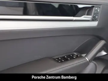 PORSCHE Cayenne E-Hybrid Co.  Matrix  BOSE  Sport Design