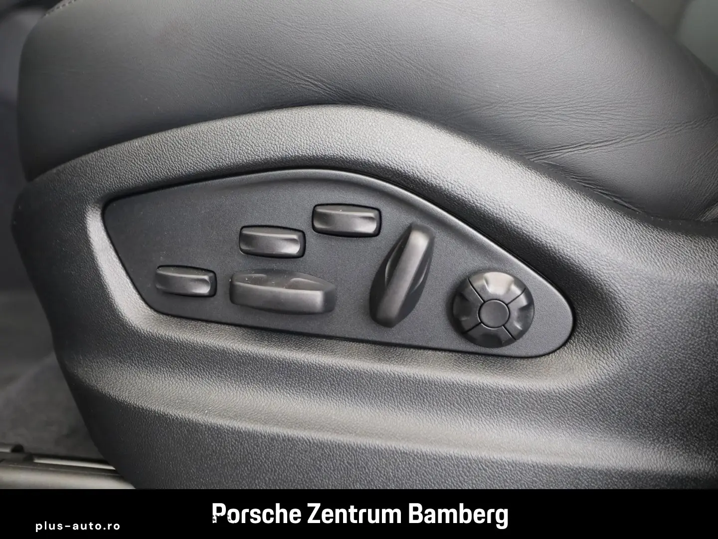 PORSCHE Cayenne E-Hybrid Co.  Matrix  BOSE  Sport Design