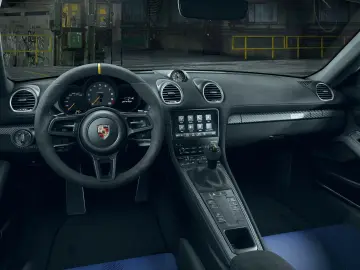 Porsche 718 Cayman GT4 RS