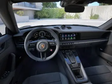 Porsche 911 Carrera 4 GTS Cabriolet