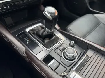 8000e avans 6000e în 3 luni