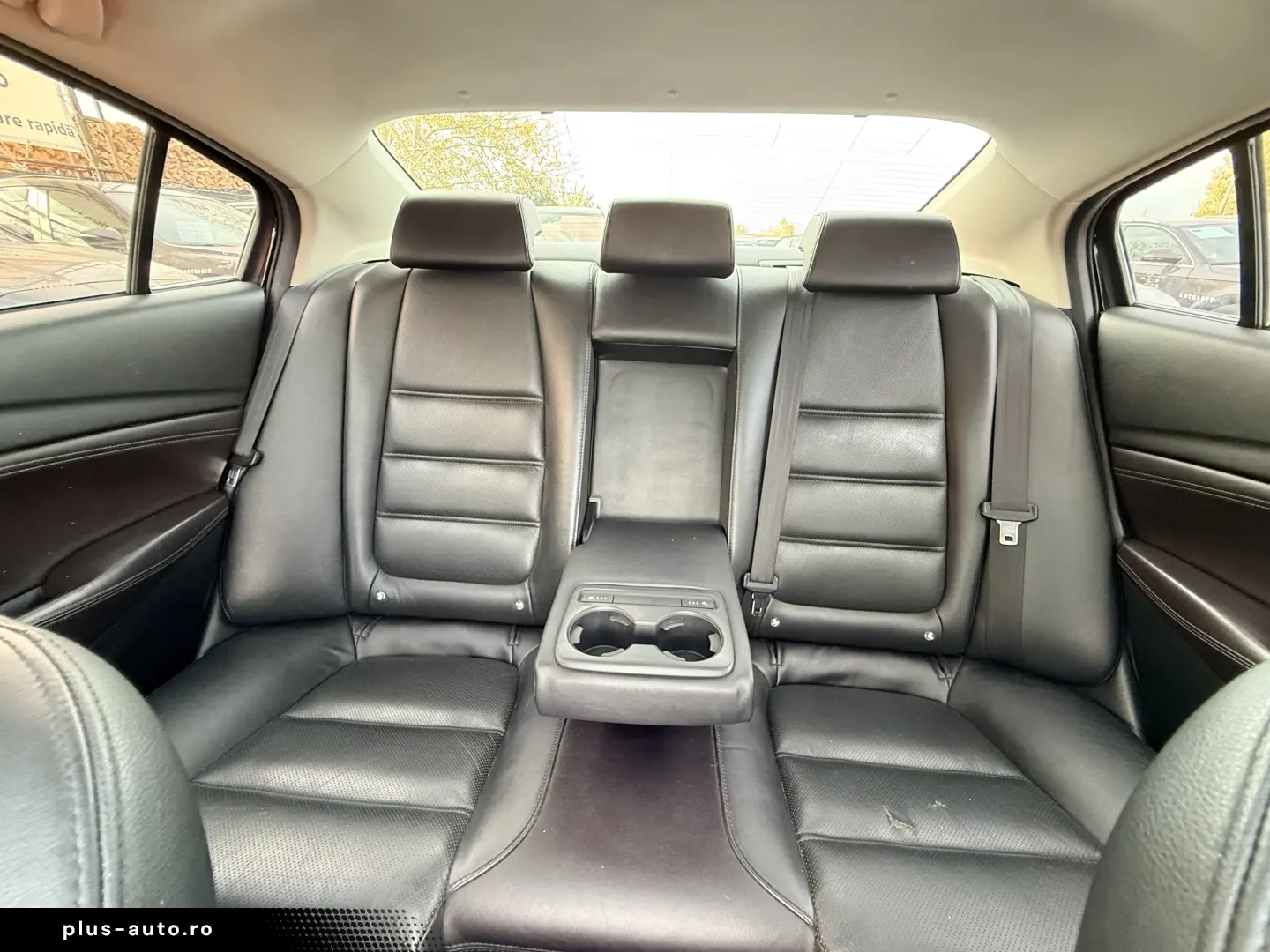 8000e avans 6000e în 3 luni