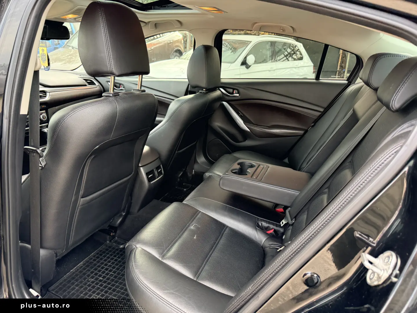 8000e avans 6000e în 3 luni