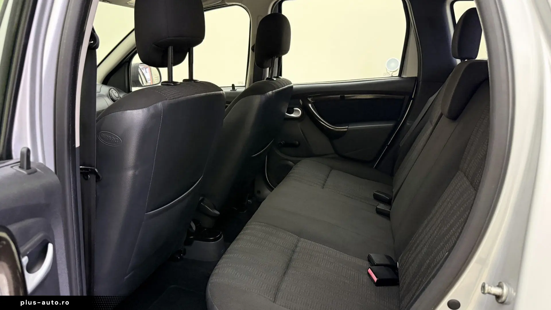 Dacia Duster 1.6 Benzina 105CP 2011 Euro 5