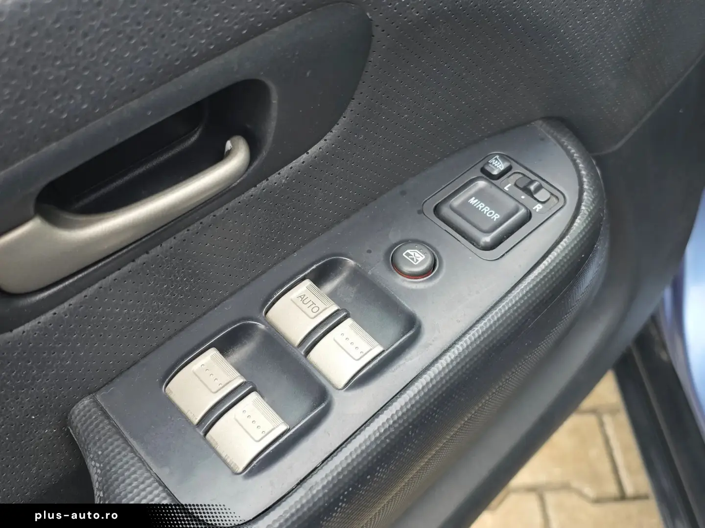 HONDA CR-V 2.0i 4x4 - 150 CP