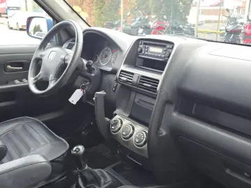 HONDA CR-V 2.0i 4x4 - 150 CP