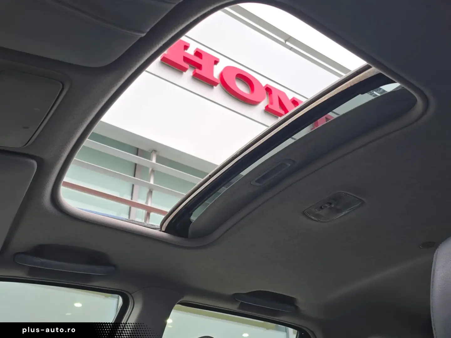 HONDA CR-V 2.0i 4x4 - 150 CP