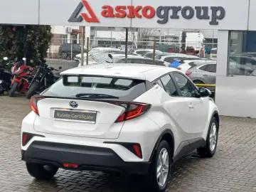 Toyota C-HR 1.8 Hybrid 122 CP 4x2 Center