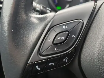 Toyota C-HR 1.8 Hybrid 122 CP 4x2 Center