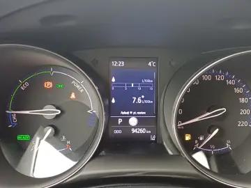 Toyota C-HR 1.8 Hybrid 122 CP 4x2 Center