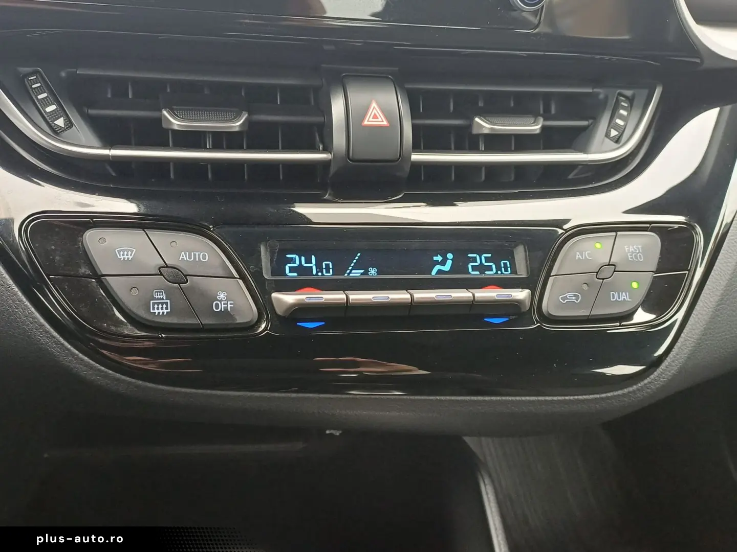 Toyota C-HR 1.8 Hybrid 122 CP 4x2 Center