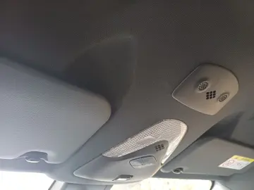 Toyota C-HR 1.8 Hybrid 122 CP 4x2 Center