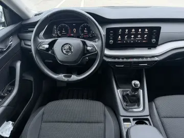 Skoda OCTAVIA Sedan 2021