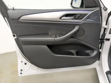 BMW X3 xDrive20d M Sport AHK HuD HiFi DA PA DAB LED