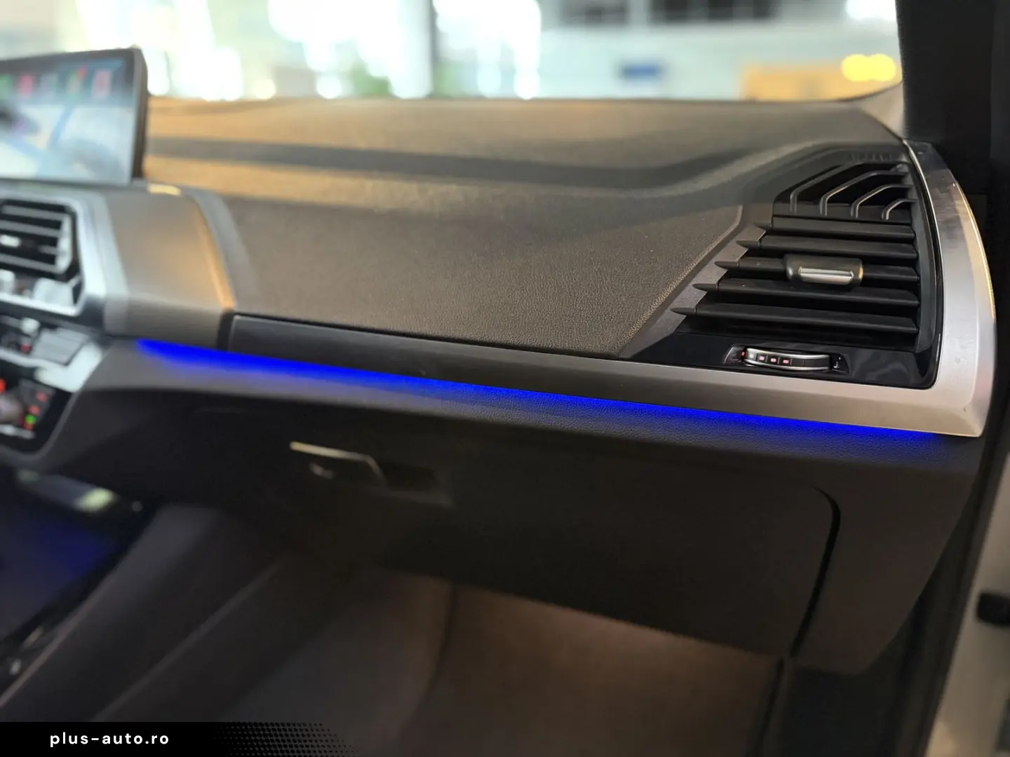 BMW X3 xDrive 20 d M Sport AHK 360 Head-Up Virtuell