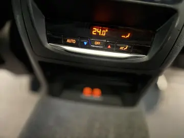 BMW X3 xDrive 20 d M Sport AHK 360 Head-Up Virtuell