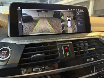 BMW X3 xDrive 20 d M Sport AHK 360 Head-Up Virtuell