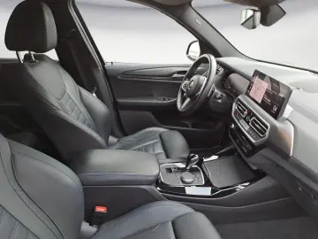 BMW X3 xDrive20d M-Sport  Navi ACC Pano LED SHZ PDC