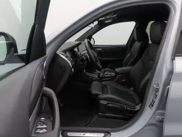 BMW X3 xD30d M Sport Kamera DAB FernlichtAss 20Zoll