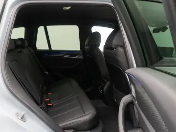 BMW X3 xD30d M Sport Kamera DAB FernlichtAss 20Zoll