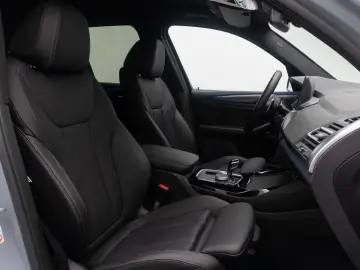 BMW X3 xD30d M Sport Kamera DAB FernlichtAss 20Zoll