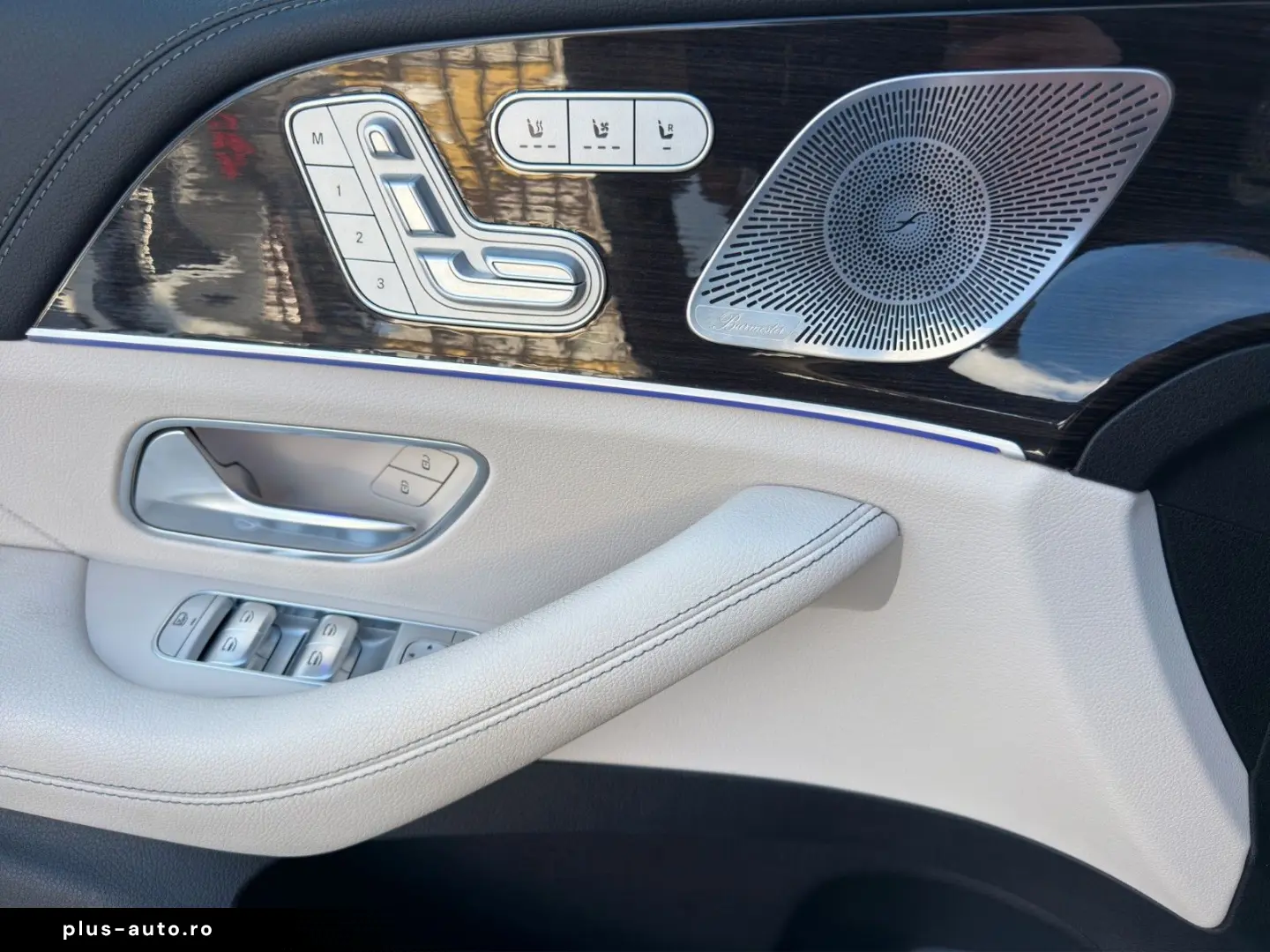 MERCEDES-BENZ GLE 400 d 4Matic 7Sitzer AMG Pano Head-Up AHK