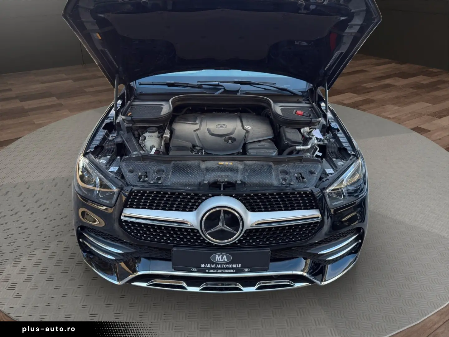 MERCEDES-BENZ GLE 400 d 4Matic 7Sitzer AMG Pano Head-Up AHK