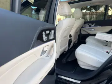 MERCEDES-BENZ GLE 400 d 4Matic 7Sitzer AMG Pano Head-Up AHK